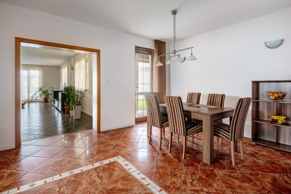 rodinný dom Bratislava Záhorská Bystrica 347 m²